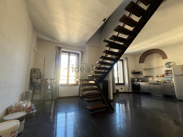Appartamento in vendita di 120 m² in Via Mincio, 9