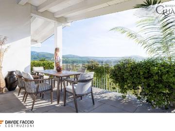 Appartamento in vendita di 120 m² in Via Mure, 303
