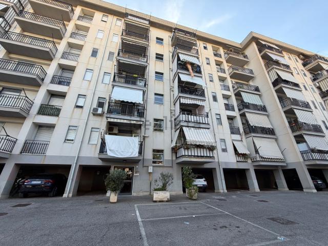Appartamento in vendita di 120 m² in Via Musco Angelo, 34