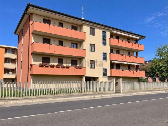 Appartamento in vendita di 120 m² in Via Novara, 134