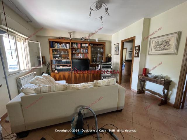 Appartamento in vendita di 120 m² in Via Nazionale, 381