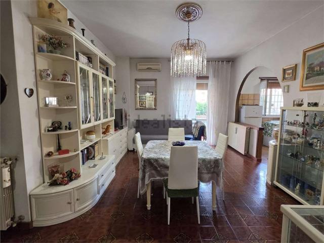 Appartamento in vendita di 120 m² in Via Nicola Garrone