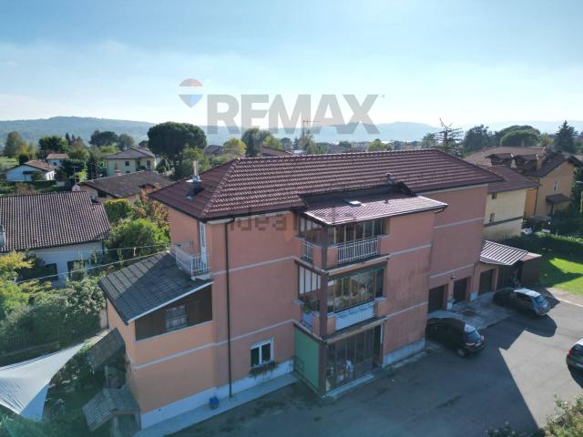 Appartamento in vendita di 120 m² in Via Nicostrato Castellini, 116