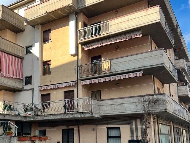 Appartamento in vendita di 120 m² in Via S. D&apos Acquisto, 22