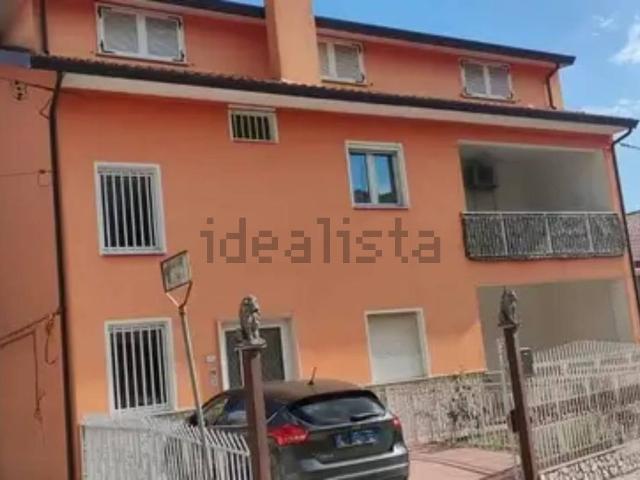 Appartamento in vendita di 120 m² in Via San Giorgio di Sopra