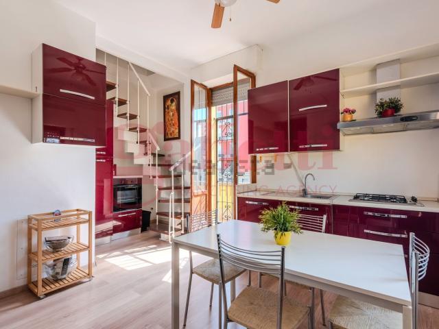 Appartamento in vendita di 120 m² in Via Santa Rita da Cascia, 61