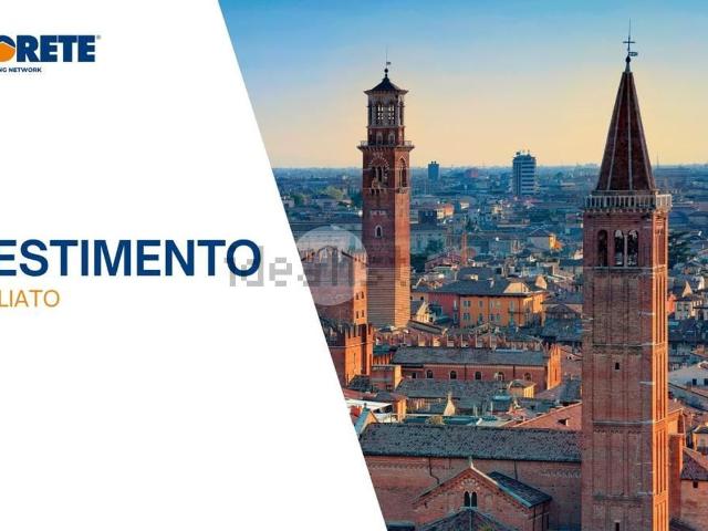 Appartamento in vendita di 120 m² in Via Scuderlando