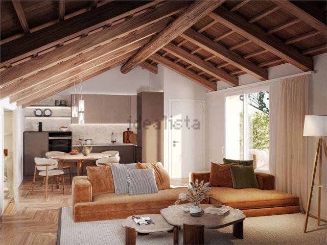 Appartamento in vendita di 120 m² in Via Scalabrini, 50