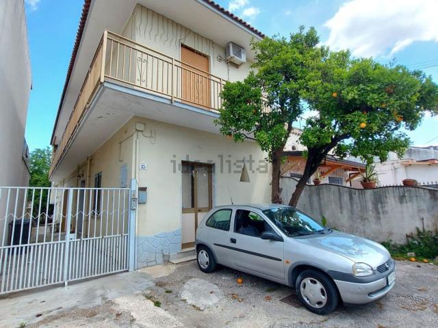 Appartamento in vendita di 120 m² in Via Scotola
