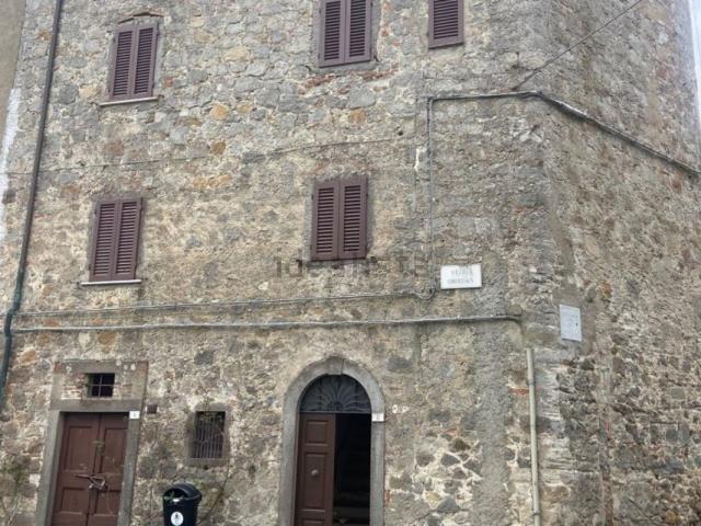 Appartamento in vendita di 120 m² in Via Senese