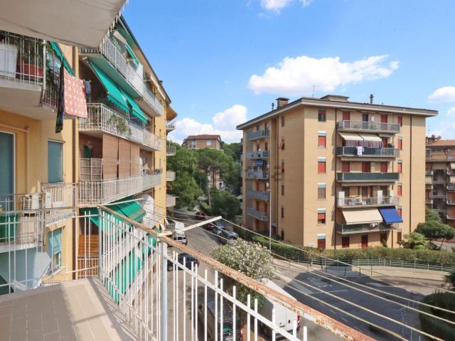 Appartamento in vendita di 120 m² in Via Sergio Corazzini