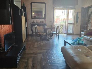 Appartamento in vendita di 120 m² in Via Stazione, 11