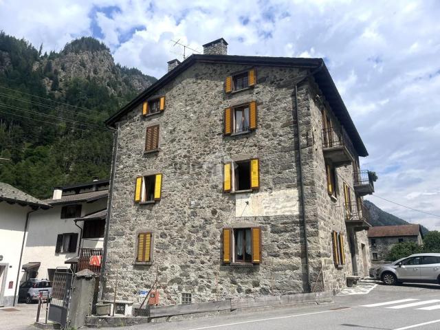 Appartamento in vendita di 120 m² in Via Stelvio, 35