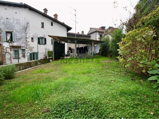 Appartamento in vendita di 120 m² in Via Porta Dipinta