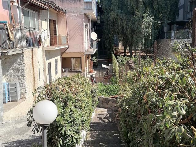 Appartamento in vendita di 120 m² in Via Palermo, 378