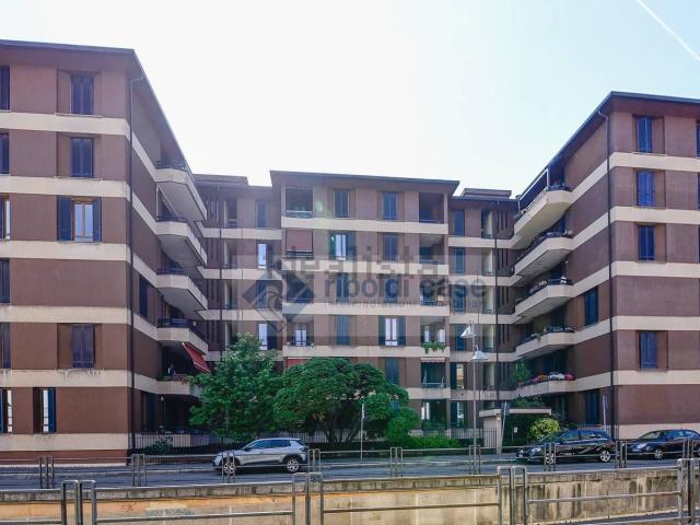 Appartamento in vendita di 120 m² in Via Palestro