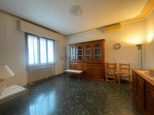 Appartamento in vendita di 120 m² in Via Palmiro Togliatti, 10