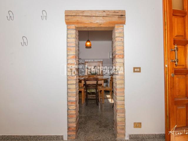 Appartamento in vendita di 120 m² in Via Panaria Est, 22
