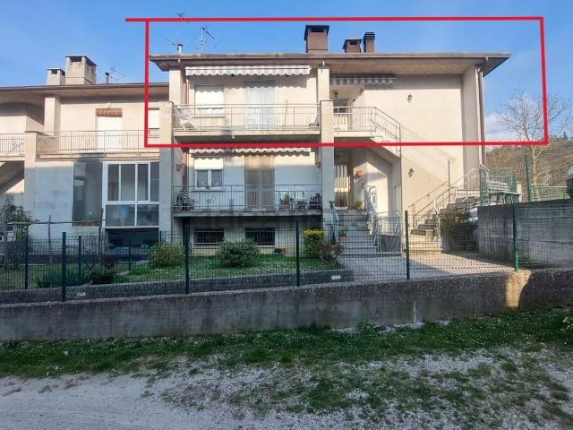 Appartamento in vendita di 120 m² in Via Papa Clemente XIV, 90