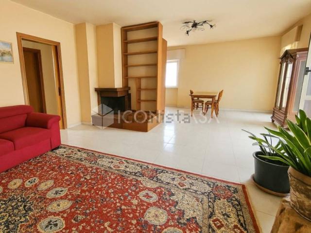 Appartamento in vendita di 120 m² in Via Parigi, 46