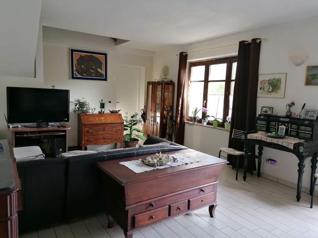 Appartamento in vendita di 120 m² in Via Pezza Monsignore