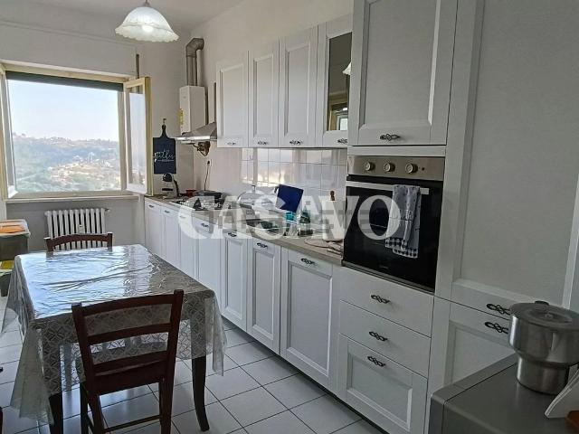 Appartamento in vendita di 120 m² in Via Picena, 143