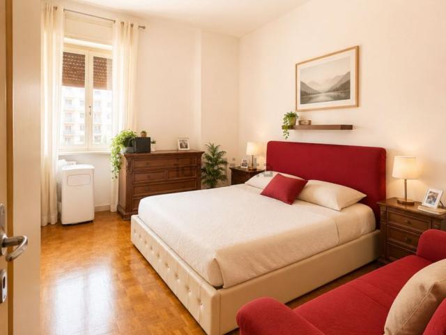 Appartamento in vendita di 120 m² in Via Pierdomenico Frattini