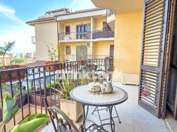 Appartamento in vendita di 110 m² in Via Pietra dell&apos Ova