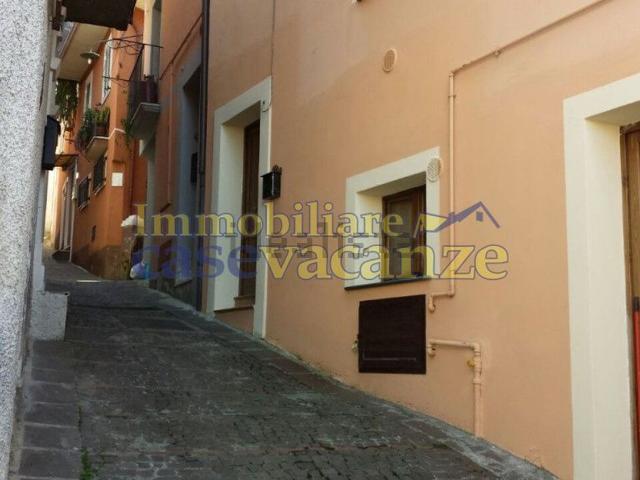 Appartamento in vendita di 120 m² in Via Precursore, 46