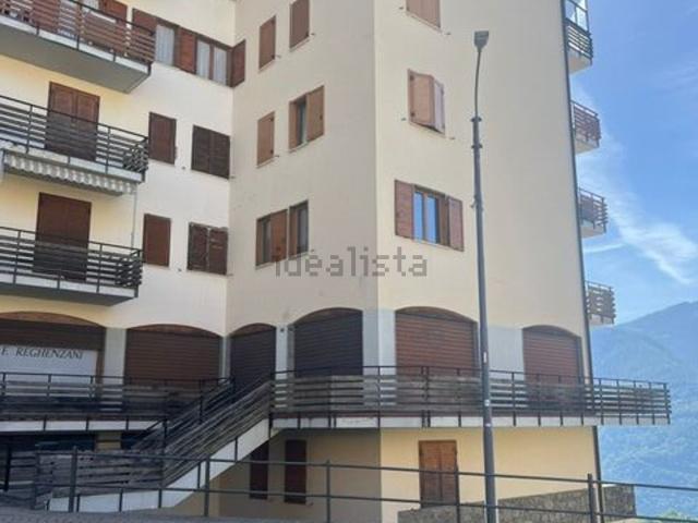 Appartamento in vendita di 120 m² in Via Roma, 41