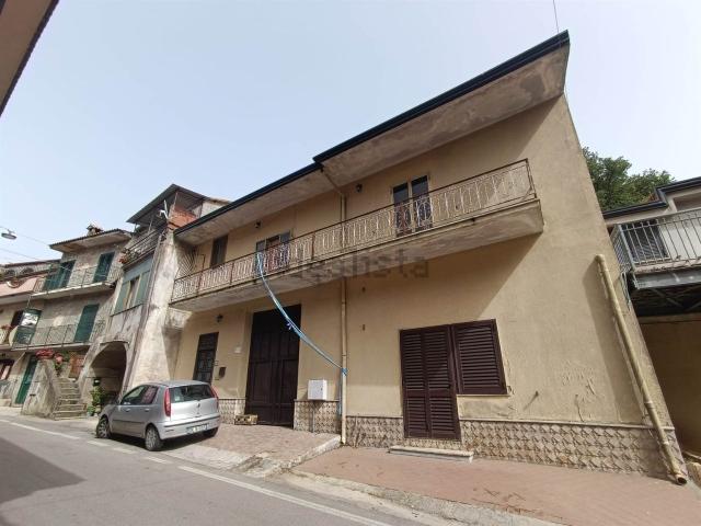 Appartamento in vendita di 120 m² in Via Roma, 46