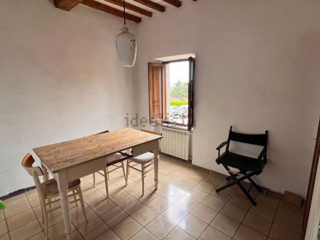 Appartamento in vendita di 120 m² in Via Vallelunga