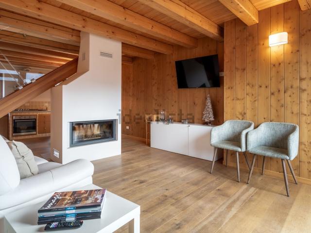 Appartamento in vendita di 120 m² in Via Roma, 80