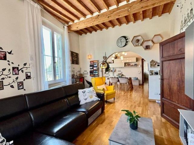 Appartamento in vendita di 120 m² in Via Roma, 13