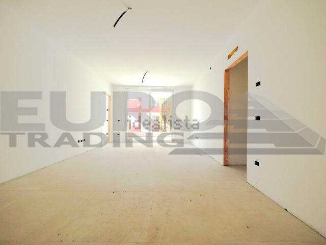 Appartamento in vendita di 120 m² in Via Roma