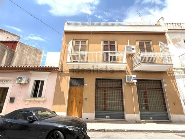 Appartamento in vendita di 120 m² in Via Roma, 14