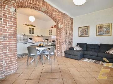 Appartamento in vendita di 120 m² in Via Roma, 19