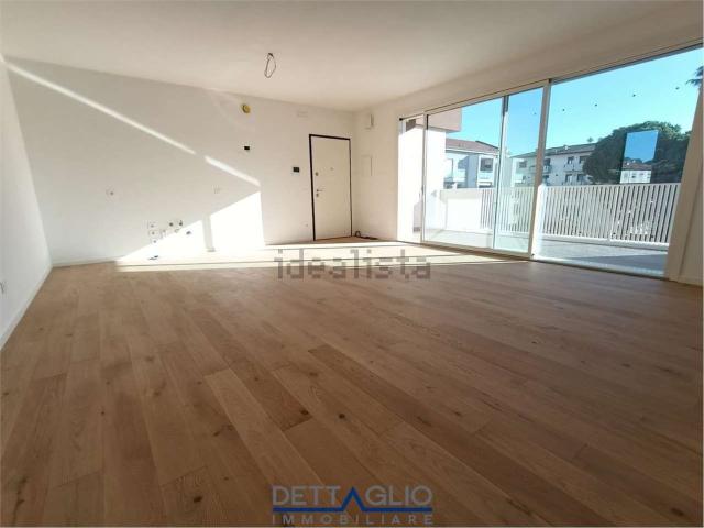 Appartamento in vendita di 120 m² in Via Roma, 224