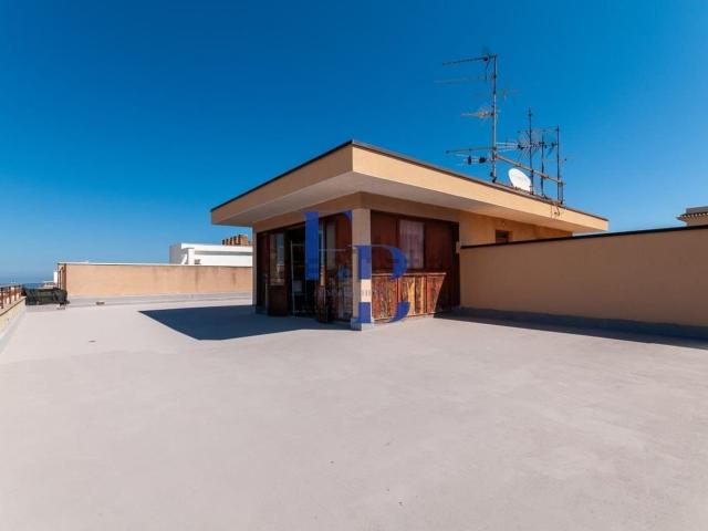 Appartamento in vendita di 120 m² in Via Rosa Salvatore