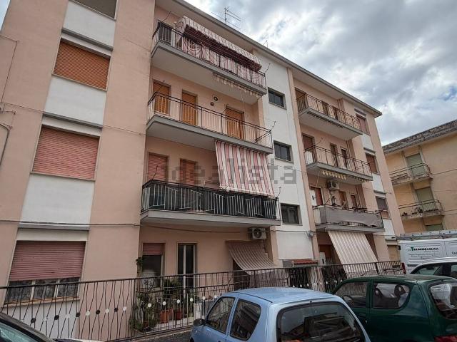 Appartamento in vendita di 120 m² in Via Rosario Cascino