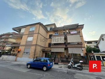 Appartamento in vendita di 120 m² in Via Ragazzi del &apos 99