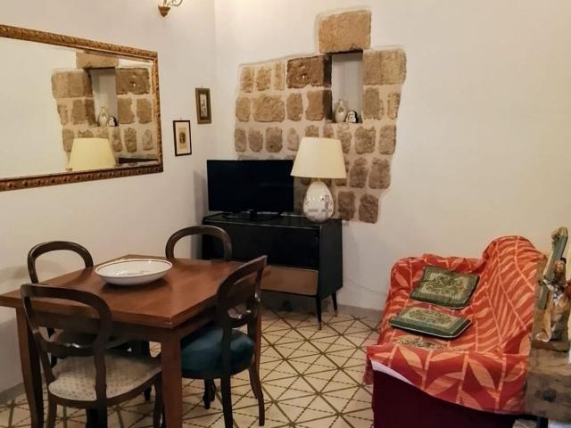 Appartamento in vendita di 120 m² in Via Regina Elena