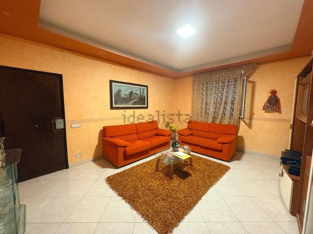 Appartamento in vendita di 120 m² in Via Regione Siciliana, 7