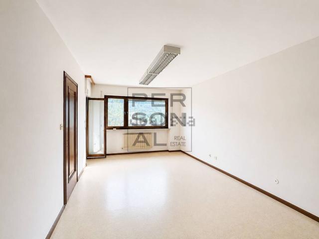 Appartamento in vendita di 120 m² in Via Resia