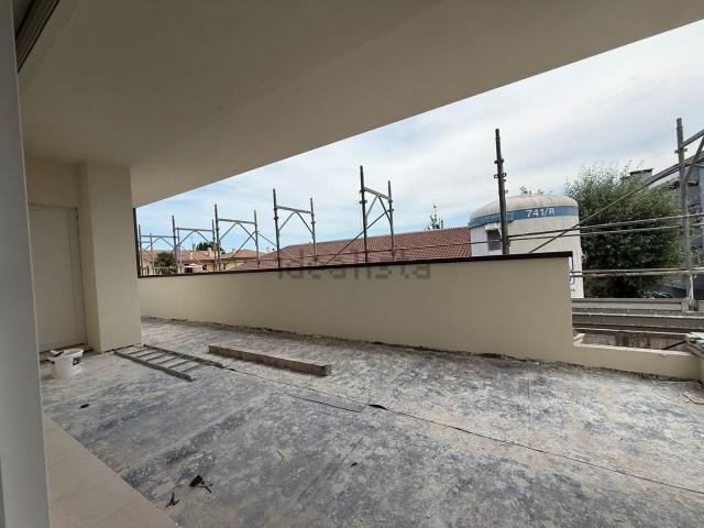 Appartamento in vendita di 120 m² in Via Riviera Giacomo Matteotti, 28