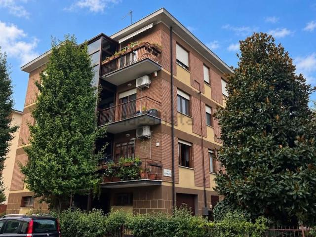 Appartamento in vendita di 120 m² in Via Tommaso Frignani, 38