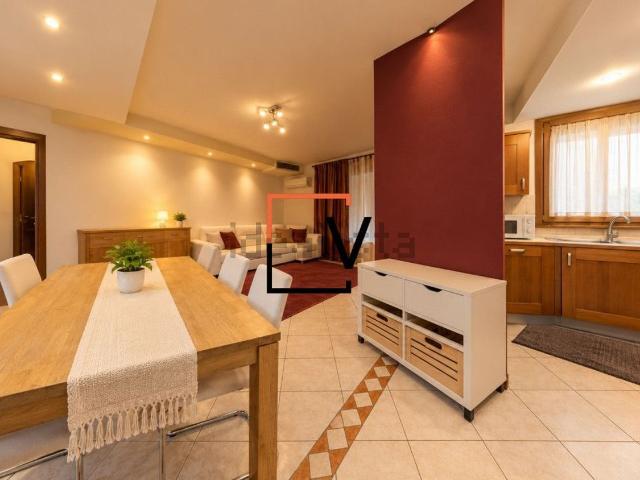 Appartamento in vendita di 120 m² in Via Torcelle