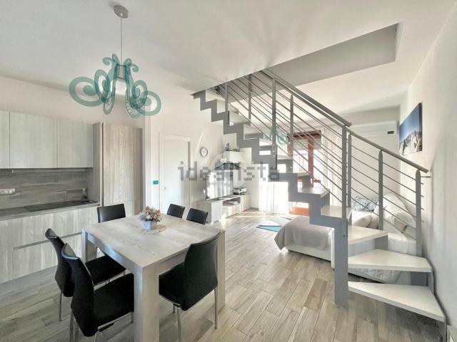 Appartamento in vendita di 120 m² in Via Torino, 166