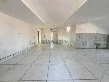 Appartamento in vendita di 120 m² in Via Torino