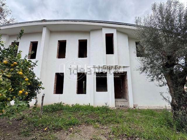 Appartamento in vendita di 120 m² in Via Taverna Mele